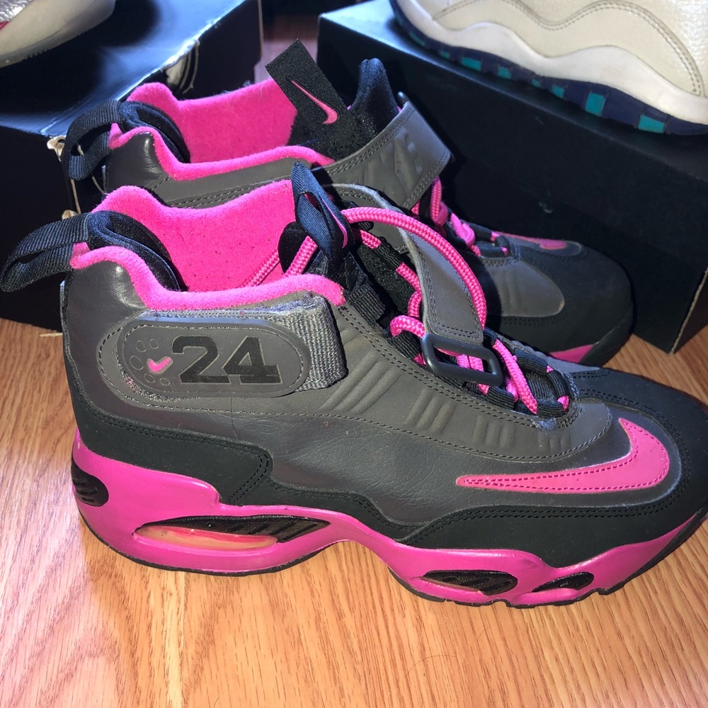 Nike